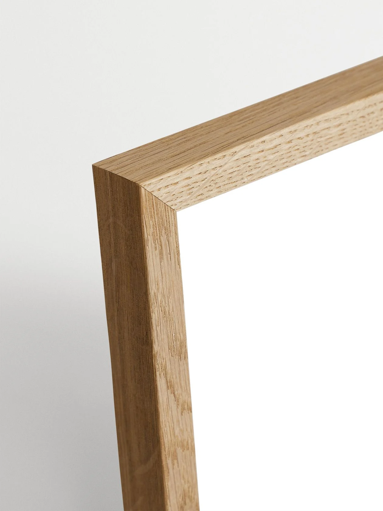 5604-picture-frame-oak-ii-3